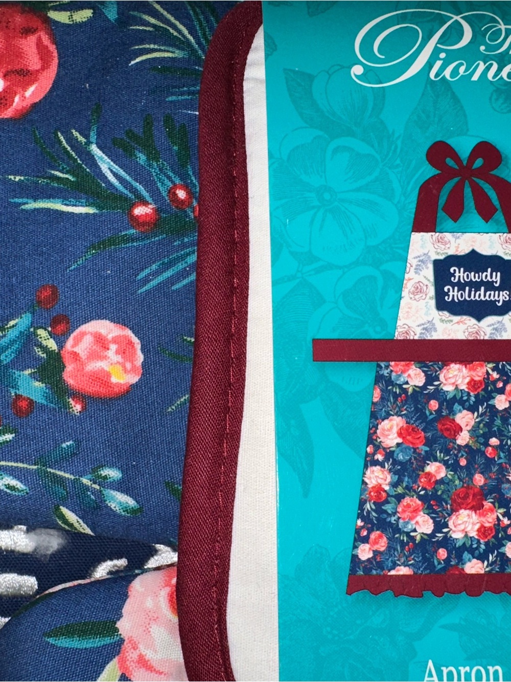 Kitchen Apron Gift Set - Picture 2 of 3